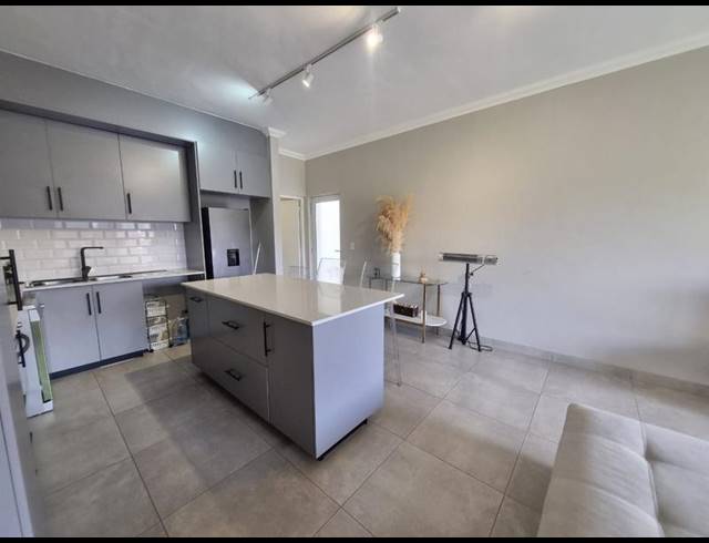 2 BEDROOM PROPERTY TO RENT IN BROOKLYN